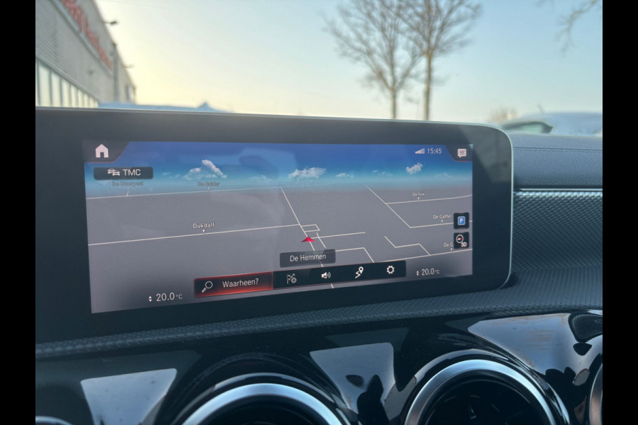 Mercedes-Benz CLA-Klasse 180 Business Solution Progressive | MBUX | Parkeer Camera | Cruise | Lane Assist