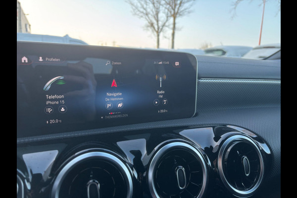 Mercedes-Benz CLA-Klasse 180 Business Solution Progressive | MBUX | Parkeer Camera | Cruise | Lane Assist