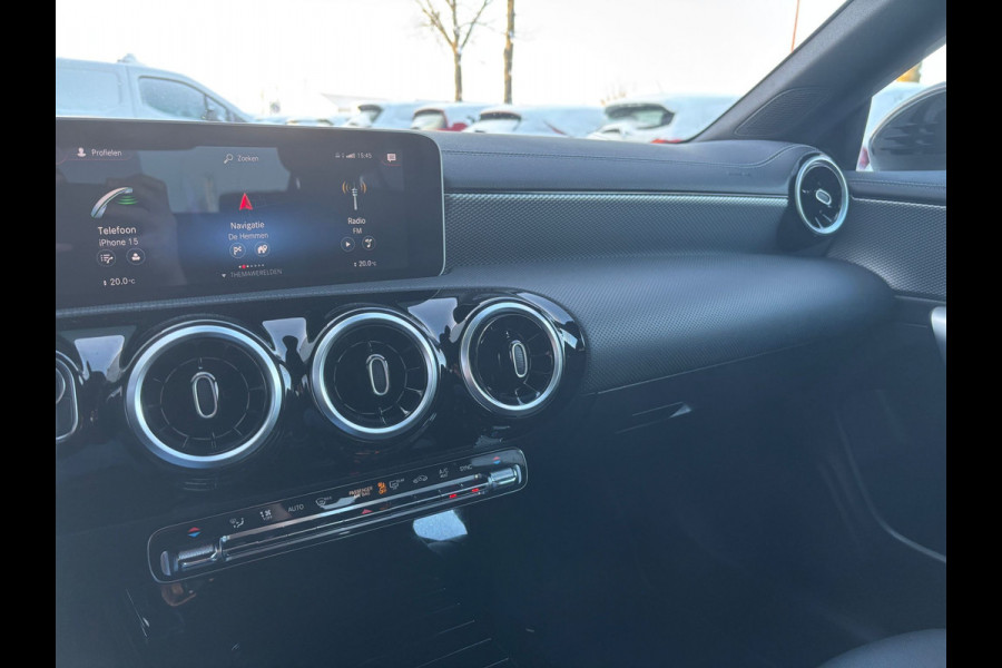 Mercedes-Benz CLA-Klasse 180 Business Solution Progressive | MBUX | Parkeer Camera | Cruise | Lane Assist