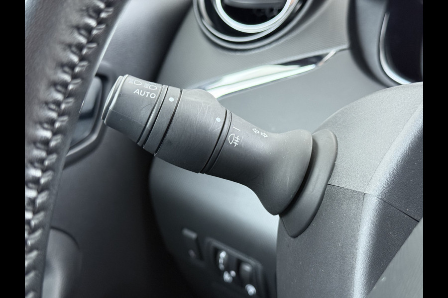 Renault ZOE R110 Limited 41kWh Huur Accu Navi Ecc Apple Carplay/Android Auto Cruise Control Pdc Lmv 16" Bluetooth Privacy Glas Keyless Led