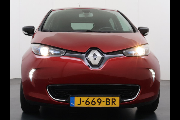 Renault ZOE R110 Limited 41kWh Huur Accu Navi Ecc Apple Carplay/Android Auto Cruise Control Pdc Lmv 16" Bluetooth Privacy Glas Keyless Led