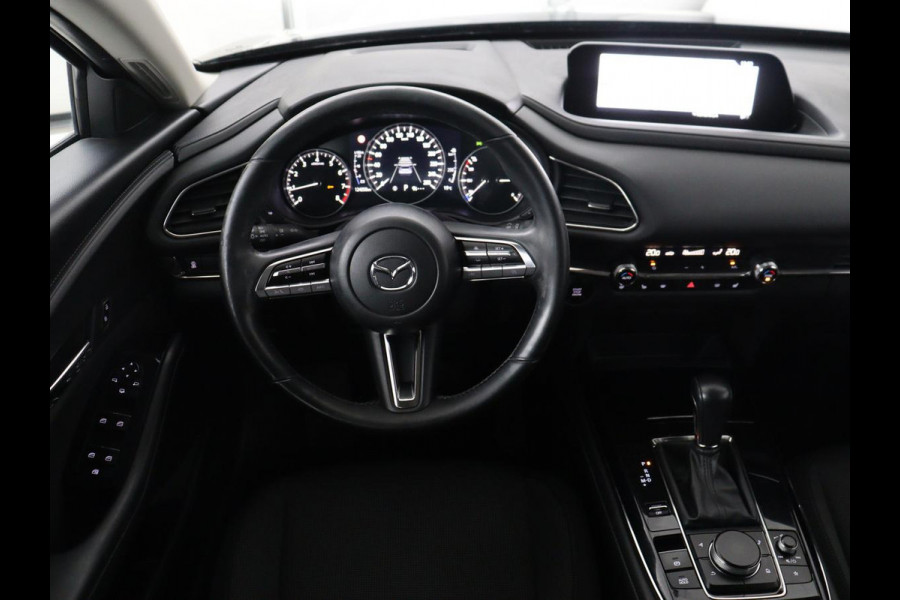 Mazda CX-30 2.0 e-SkyActiv-X M Hybrid Comfort | Stoelverwarming | Head-Up | Camera | Carplay | Adaptive cruise | Navigatie | Stuurverwarming | 18'' | Keyless | Full LED | Climate control