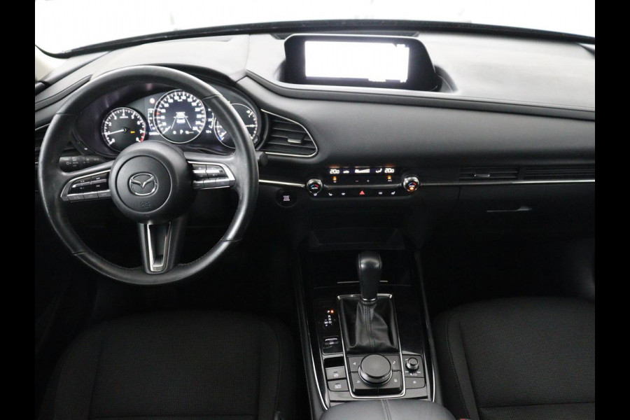 Mazda CX-30 2.0 e-SkyActiv-X M Hybrid Comfort | Stoelverwarming | Head-Up | Camera | Carplay | Adaptive cruise | Navigatie | Stuurverwarming | 18'' | Keyless | Full LED | Climate control