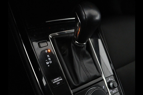 Mazda CX-30 2.0 e-SkyActiv-X M Hybrid Comfort | Stoelverwarming | Head-Up | Camera | Carplay | Adaptive cruise | Navigatie | Stuurverwarming | 18'' | Keyless | Full LED | Climate control