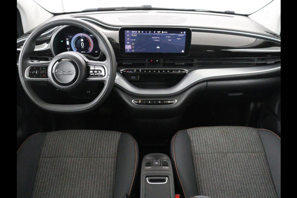 Fiat 500E Icon 42 kWh | 3 Fase | Stoelverwarming | Camera | Carplay | Navigatie | Full LED | Climate control | Cruise control | Bluetooth