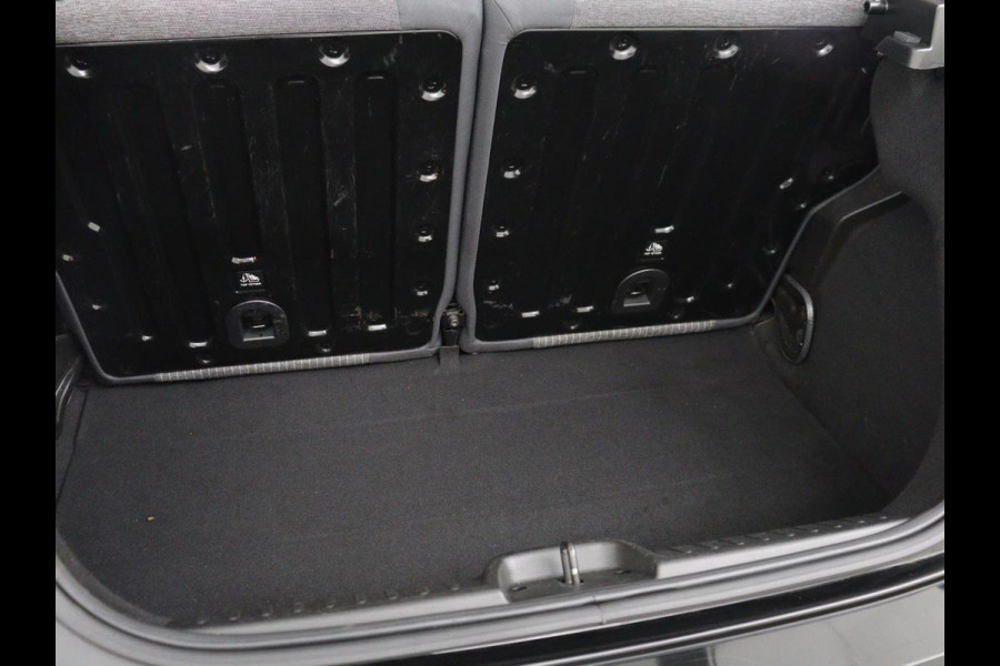 Fiat 500E Icon 42 kWh | 3 Fase | Stoelverwarming | Camera | Carplay | Navigatie | Full LED | Climate control | Cruise control | Bluetooth