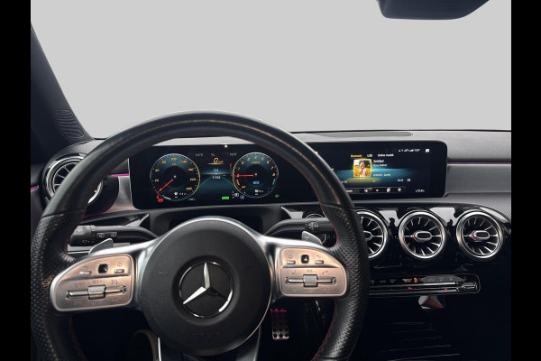 Mercedes-Benz A-Klasse 250 e Business Solution AMG Limited