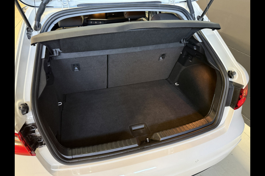 Audi A1 Sportback 30 TFSI Pro Line | Apple Carplay | Cruise Control