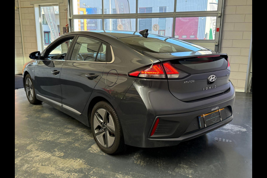 Hyundai IONIQ Hybrid 1.6 GDi Comfort - Plus Automaat 1 Jaar Bovag garantie