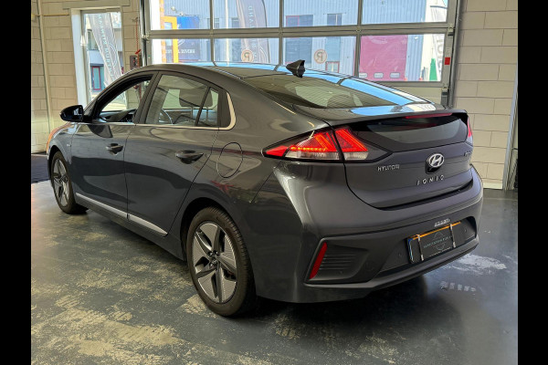 Hyundai IONIQ Hybrid 1.6 GDi Comfort - Plus Automaat 1 Jaar Bovag garantie