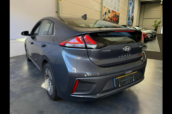 Hyundai IONIQ Hybrid 1.6 GDi Comfort - Plus Automaat 1 Jaar Bovag garantie