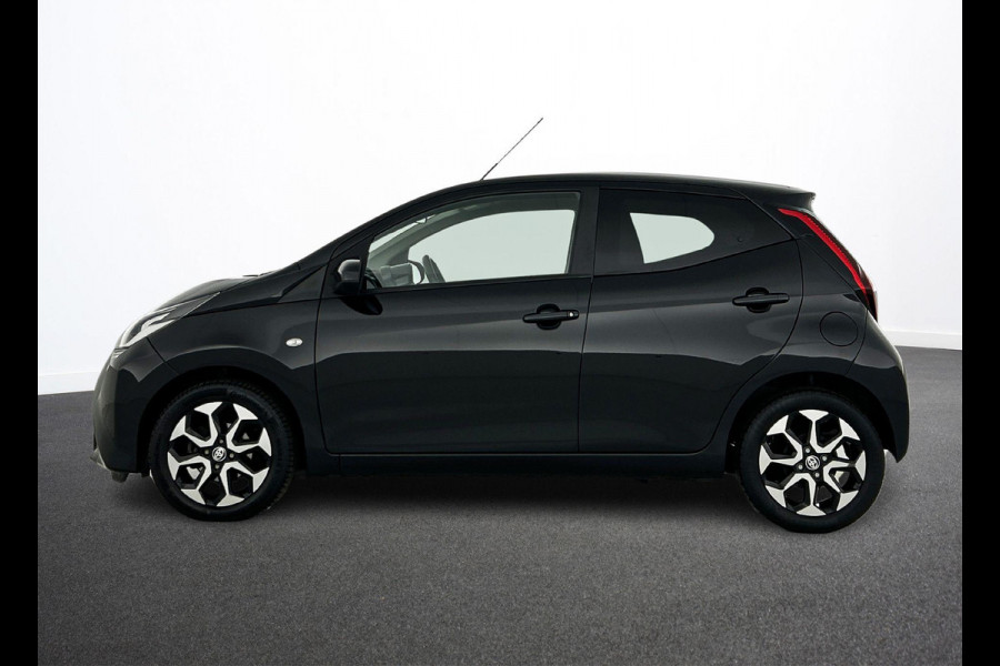 Toyota Aygo 1.0 VVT-i x-joy Automaat | Climate Control |  Apple Carplay/Android Auto | Navigatie | Camera achter | Cruise Control | 15"LM Velgen