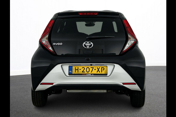 Toyota Aygo 1.0 VVT-i x-joy Automaat | Climate Control |  Apple Carplay/Android Auto | Navigatie | Camera achter | Cruise Control | 15"LM Velgen