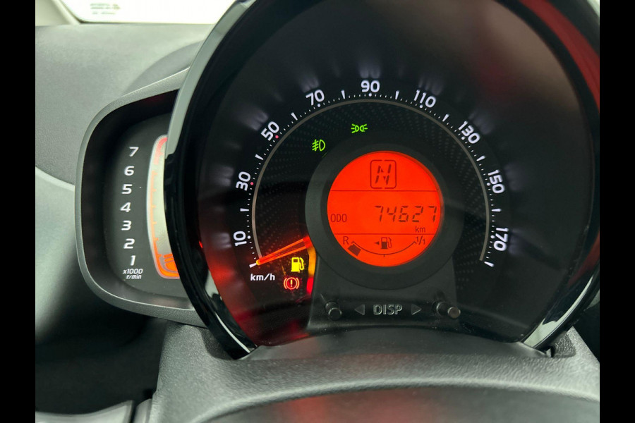 Toyota Aygo 1.0 VVT-i x-joy Automaat | Climate Control |  Apple Carplay/Android Auto | Navigatie | Camera achter | Cruise Control | 15"LM Velgen