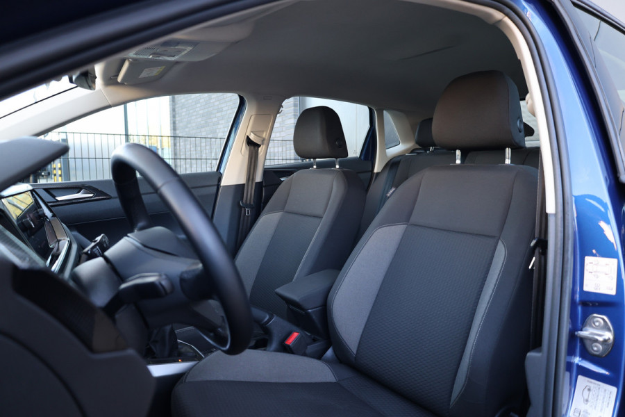 Volkswagen Polo 1.0 TSI Life | NAP! | DIGITAL | PDC VOOR & ACHTER | CARPLAY |