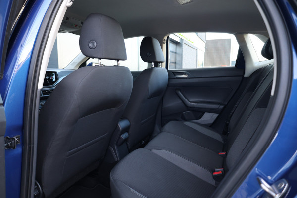 Volkswagen Polo 1.0 TSI Life | NAP! | DIGITAL | PDC VOOR & ACHTER | CARPLAY |
