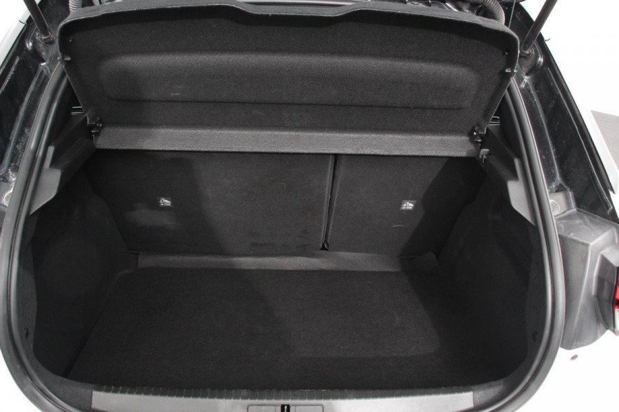 Opel Corsa 1.2 Turbo 102pk GS Line | Navigatie | Apple Carplay/Android Auto | Airco | Cruise Control | Lichtmetalen velgen | Digitaal Dashboard | Sportstoelen