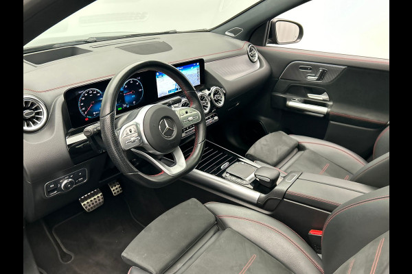 Mercedes-Benz EQA 250 Business Solution AMG | Pano/Dak | Adaptieve/Cruise | Rondomzicht/Camera | LED | Origineel NL