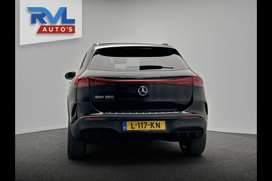 Mercedes-Benz EQA 250 Business Solution AMG | Pano/Dak | Adaptieve/Cruise | Rondomzicht/Camera | LED | Origineel NL