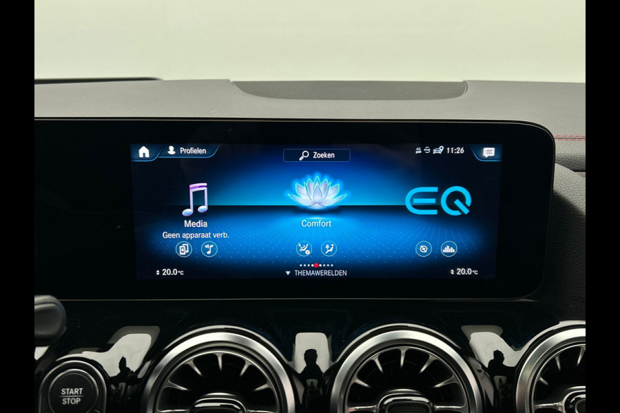 Mercedes-Benz EQA 250 Business Solution AMG | Pano/Dak | Adaptieve/Cruise | Rondomzicht/Camera | LED | Origineel NL