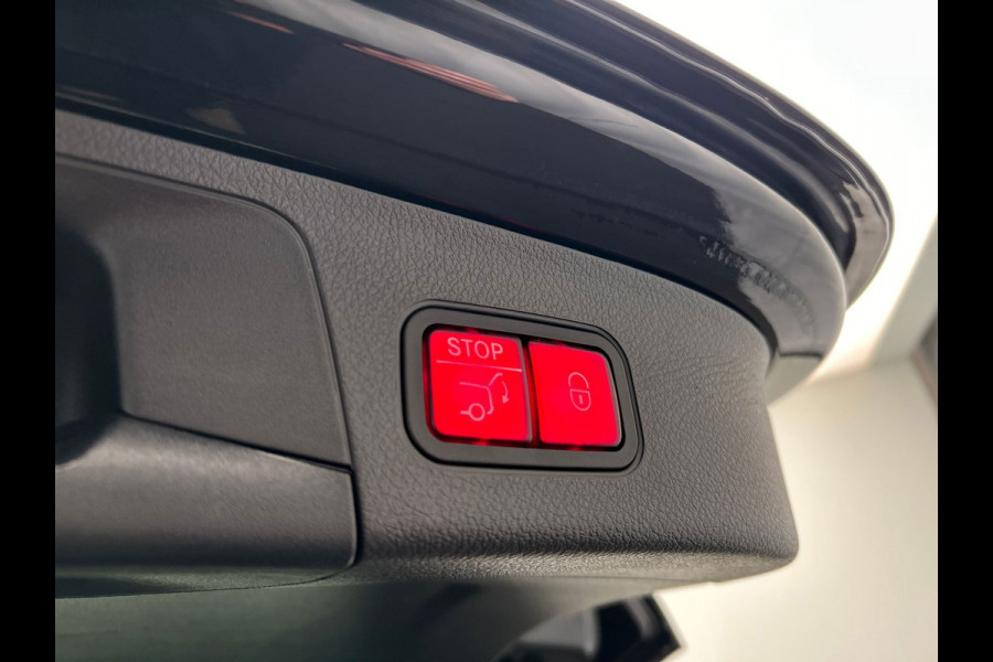 Mercedes-Benz EQA 250 Business Solution AMG | Pano/Dak | Adaptieve/Cruise | Rondomzicht/Camera | LED | Origineel NL