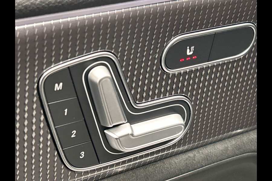 Mercedes-Benz EQA 250 Business Solution AMG | Pano/Dak | Adaptieve/Cruise | Rondomzicht/Camera | LED | Origineel NL