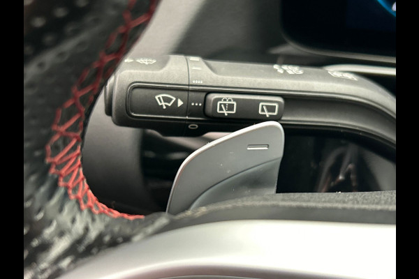 Mercedes-Benz EQA 250 Business Solution AMG | Pano/Dak | Adaptieve/Cruise | Rondomzicht/Camera | LED | Origineel NL