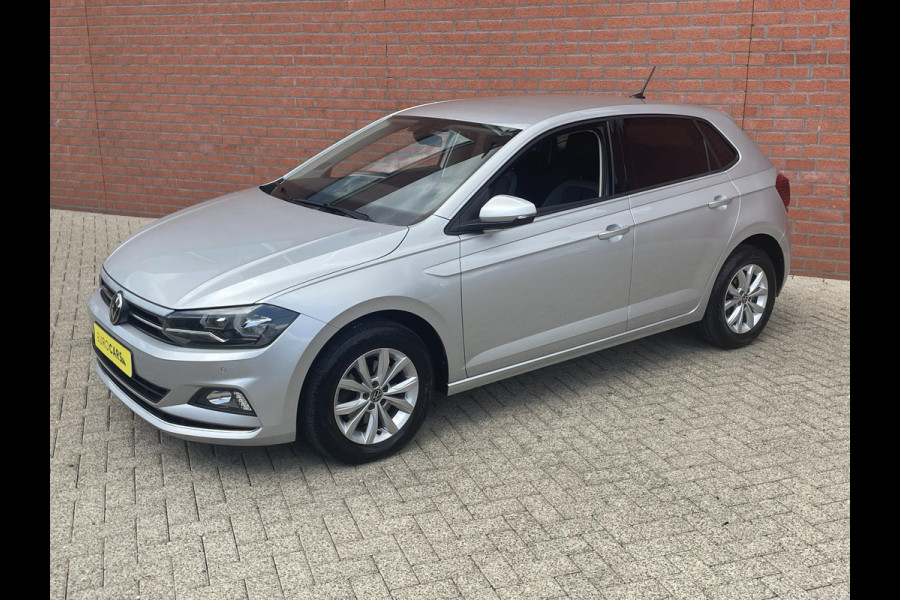 Volkswagen Polo 1.0 TSI 110pk DSG Highline | Navigatie | Apple Carplay/Android Auto | Parkeersensoren | Adaptive Cruise Control | Stoelverwarming | Getinte ramen | Climatronic