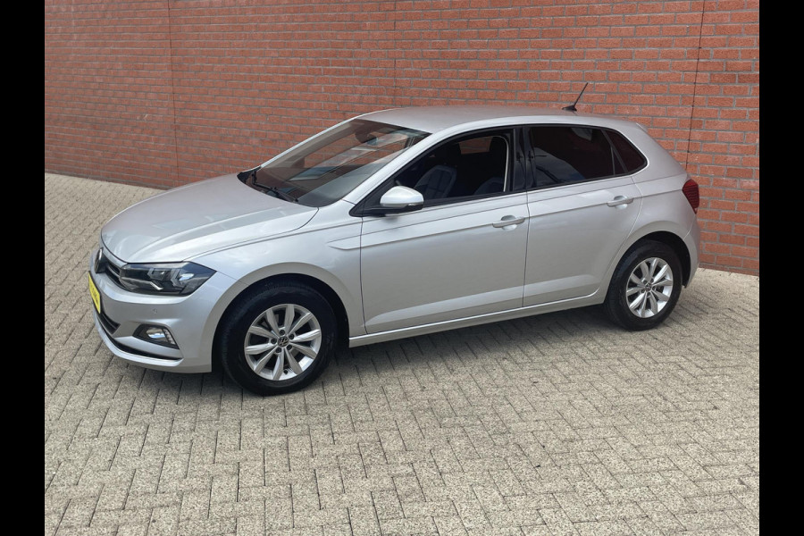 Volkswagen Polo 1.0 TSI 110pk DSG Highline | Navigatie | Apple Carplay/Android Auto | Parkeersensoren | Adaptive Cruise Control | Stoelverwarming | Getinte ramen | Climatronic