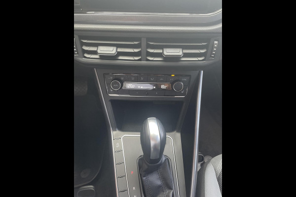 Volkswagen Polo 1.0 TSI 110pk DSG Highline | Navigatie | Apple Carplay/Android Auto | Parkeersensoren | Adaptive Cruise Control | Stoelverwarming | Getinte ramen | Climatronic