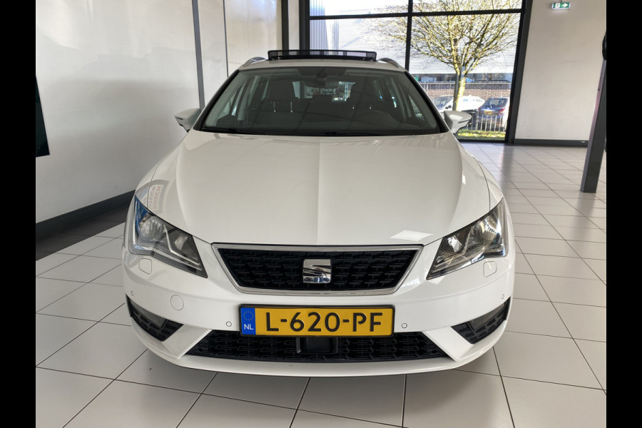 Seat Leon ST 1.0 EcoTSI Style Business Intense Panoramadak