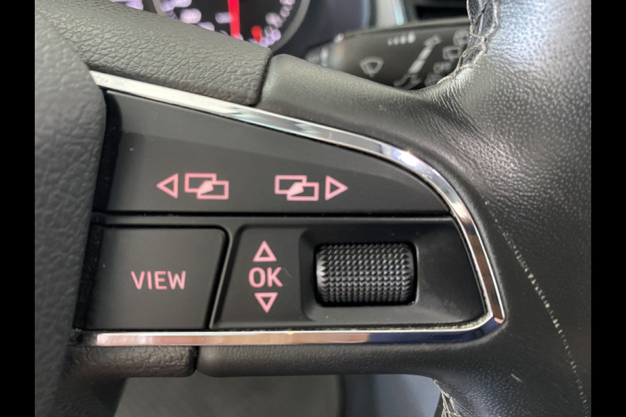 Seat Leon ST 1.0 EcoTSI Style Business Intense Panoramadak