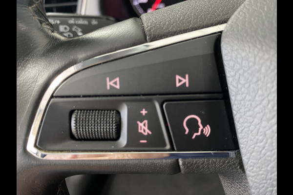 Seat Leon ST 1.0 EcoTSI Style Business Intense Panoramadak