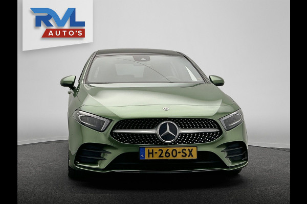 Mercedes-Benz A-Klasse 200 Business Solution AMG | Pano/Dak | Widescreen | Stoelverwarming | Camera