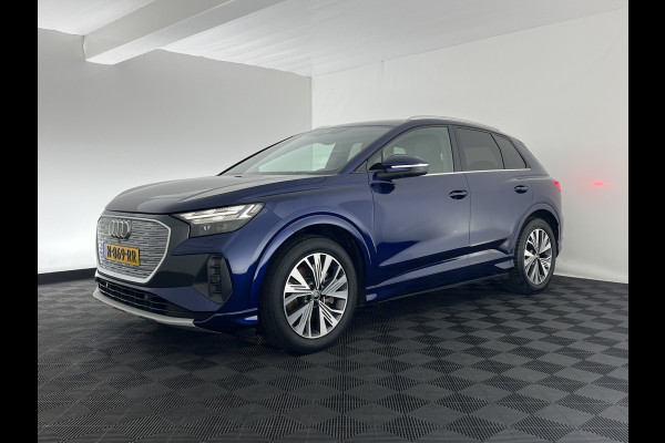 Audi Q4 e-tron 40 Advanced edition 77 kWh [ 3-Fase ] {SOH-92%} (INCL.BTW) Aut.*HEAT-PUMP | NAVI-FULLMAP | MATRIX-LED | KEYLESS | AUDI-SOUND |  DIGI-COCKPIT | DAB | CARPLAY | HEATED-SPORTSEATS | PRIVACYGLASS | CRUISE | 19''ALU*