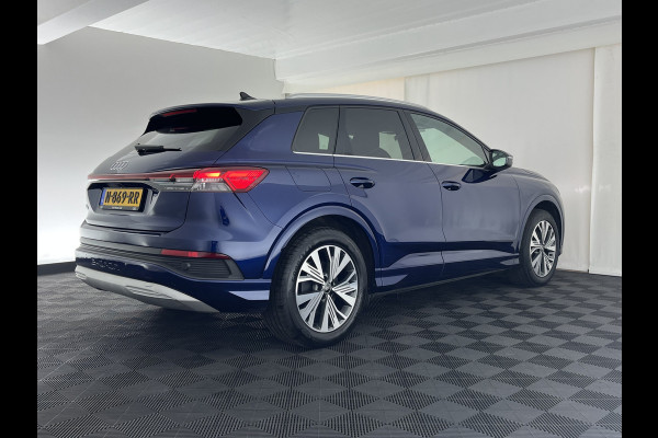 Audi Q4 e-tron 40 Advanced edition 77 kWh [ 3-Fase ] {SOH-92%} (INCL.BTW) Aut.*HEAT-PUMP | NAVI-FULLMAP | MATRIX-LED | KEYLESS | AUDI-SOUND |  DIGI-COCKPIT | DAB | CARPLAY | HEATED-SPORTSEATS | PRIVACYGLASS | CRUISE | 19''ALU*