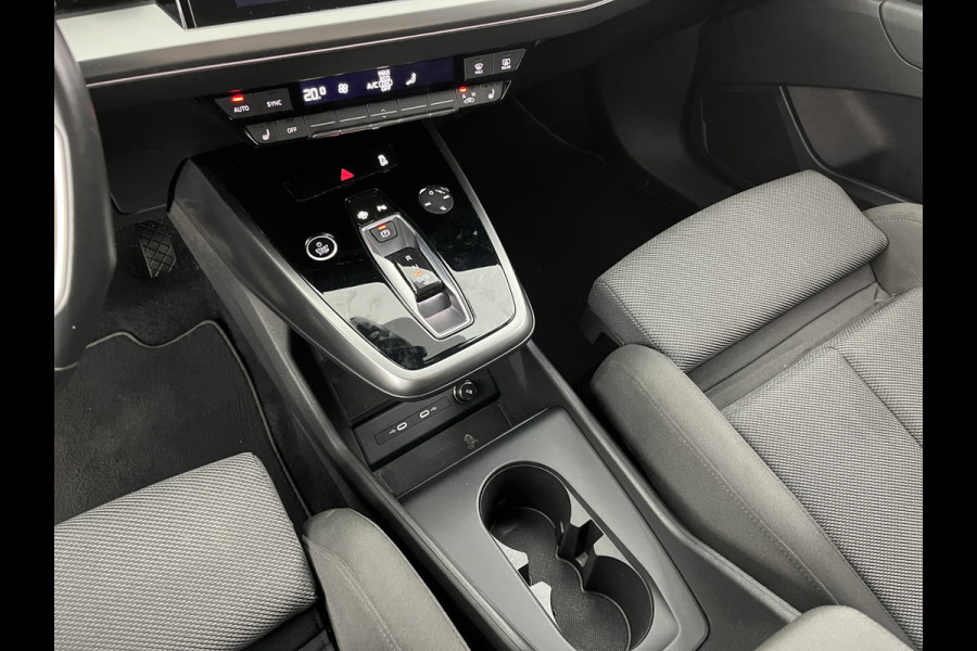 Audi Q4 e-tron 40 Advanced edition 77 kWh [ 3-Fase ] {SOH-92%} (INCL.BTW) Aut.*HEAT-PUMP | NAVI-FULLMAP | MATRIX-LED | KEYLESS | AUDI-SOUND |  DIGI-COCKPIT | DAB | CARPLAY | HEATED-SPORTSEATS | PRIVACYGLASS | CRUISE | 19''ALU*