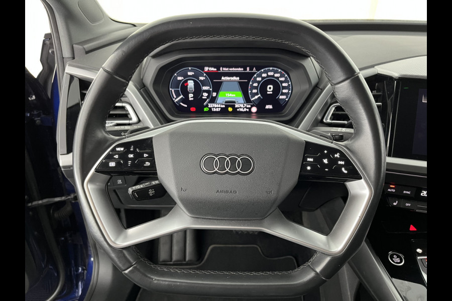 Audi Q4 e-tron 40 Advanced edition 77 kWh [ 3-Fase ] {SOH-92%} (INCL.BTW) Aut.*HEAT-PUMP | NAVI-FULLMAP | MATRIX-LED | KEYLESS | AUDI-SOUND |  DIGI-COCKPIT | DAB | CARPLAY | HEATED-SPORTSEATS | PRIVACYGLASS | CRUISE | 19''ALU*