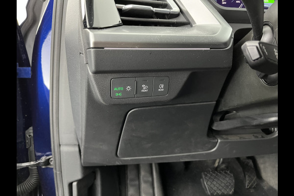 Audi Q4 e-tron 40 Advanced edition 77 kWh [ 3-Fase ] {SOH-92%} (INCL.BTW) Aut.*HEAT-PUMP | NAVI-FULLMAP | MATRIX-LED | KEYLESS | AUDI-SOUND |  DIGI-COCKPIT | DAB | CARPLAY | HEATED-SPORTSEATS | PRIVACYGLASS | CRUISE | 19''ALU*