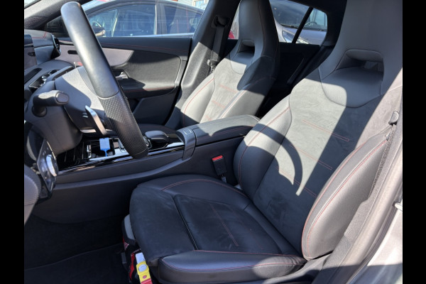 Mercedes-Benz CLA-Klasse Shooting Brake 180 d Business Solution AMG DAB Camera Stoelverwarming