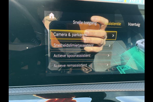 Mercedes-Benz CLA-Klasse Shooting Brake 180 d Business Solution AMG DAB Camera Stoelverwarming