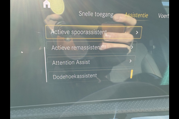 Mercedes-Benz CLA-Klasse Shooting Brake 180 d Business Solution AMG DAB Camera Stoelverwarming