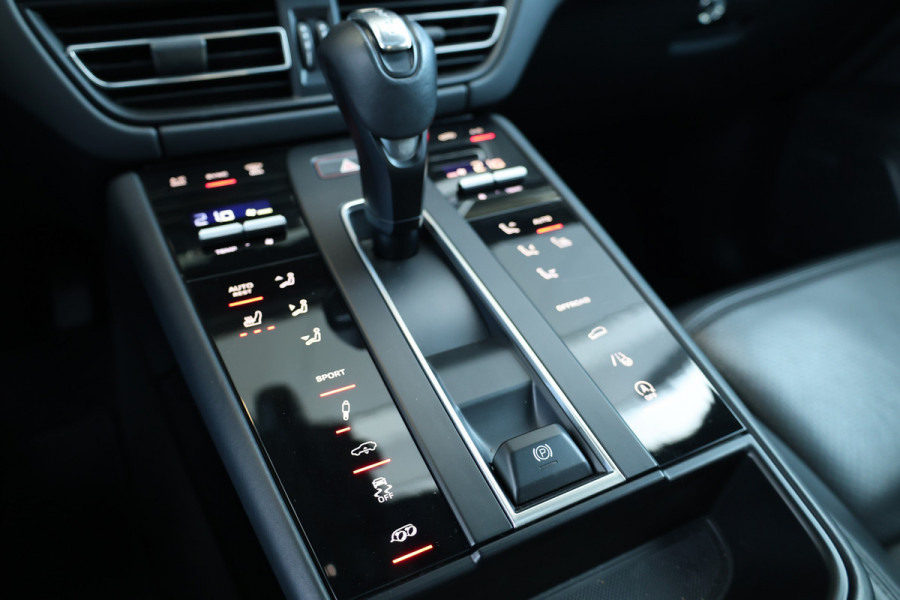 Porsche Macan 2.9 S | FACELIFT | SPORTCHRONO |  PANO | MEMORY | BOSE | LUCHTVERING | SPORTUITLAAT | DODEHOEK | ELEK TREKHAAK |