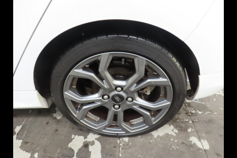Ford Fiesta 1.0 EcoBoost ST-Line | 49900 KM | Navigatie | Climat Control