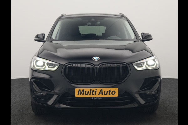 BMW X1 xDrive25e Sportline Plug In Hybrid 221pk Dealer O.H. PHEV | Sportstoelen Verwarmd | Camera | Sfeerverlichting | LED Koplampen | Navigatie | DAB | Cruise Control |