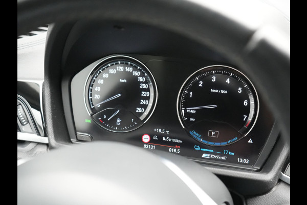 BMW X1 xDrive25e Sportline Plug In Hybrid 221pk Dealer O.H. PHEV | Sportstoelen Verwarmd | Camera | Sfeerverlichting | LED Koplampen | Navigatie | DAB | Cruise Control |