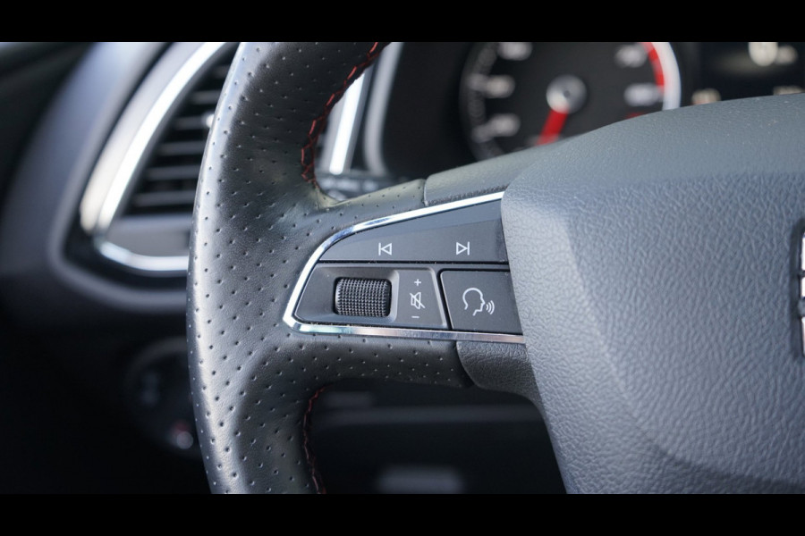 Seat Leon 1.5 TSI FR AMBIANCE-BEATS-CARPLAY-CLIMA-CRUISE-DAB-KEYLESS-MODE-NAVIGATIE