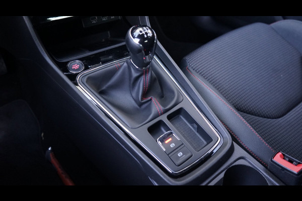 Seat Leon 1.5 TSI FR AMBIANCE-BEATS-CARPLAY-CLIMA-CRUISE-DAB-KEYLESS-MODE-NAVIGATIE