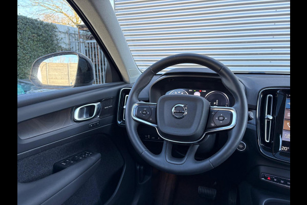 Volvo XC40 T5 Aut. Plug-in Hybrid Ultimate Dark ACC Leder Panoramadak 262pk