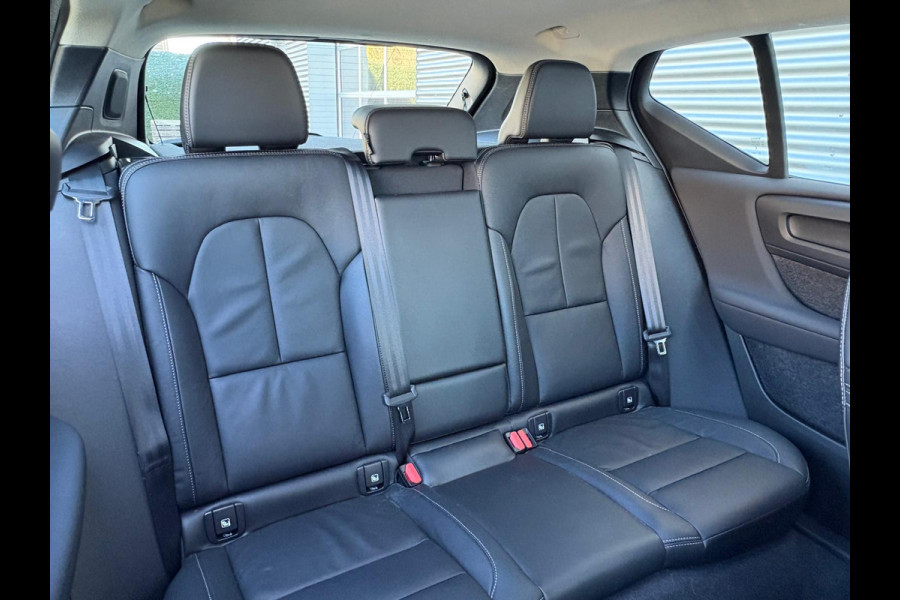 Volvo XC40 T5 Aut. Plug-in Hybrid Ultimate Dark ACC Leder Panoramadak 262pk